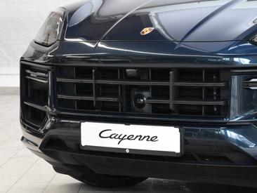 Porsche Cayenne III Turbo E-Hybrid — photo 9