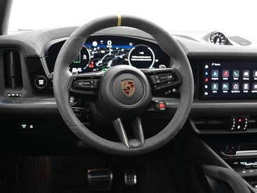 Porsche Cayenne III Turbo E-Hybrid — photo 14
