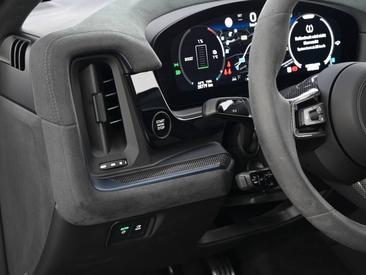Porsche Cayenne III Turbo E-Hybrid — photo 15