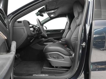 Porsche Cayenne III Turbo E-Hybrid — photo 18