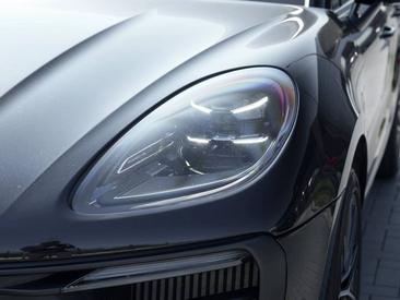 Porsche Macan S — photo 8