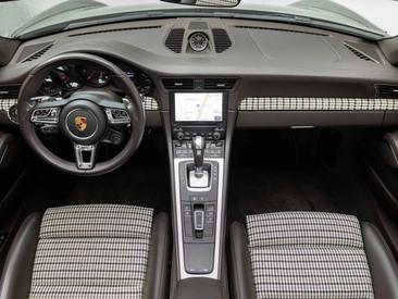 Porsche 991 II Targa 4 GTS — photo 16