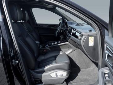 Porsche Macan S — photo 21