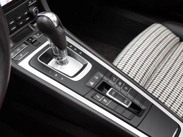 Porsche 991 II Targa 4 GTS — photo 31
