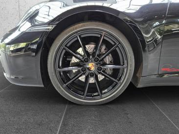 Porsche 992 I Carrera — photo 9