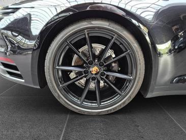 Porsche 992 I Carrera — photo 12