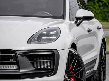 Porsche Macan GTS — photo 8
