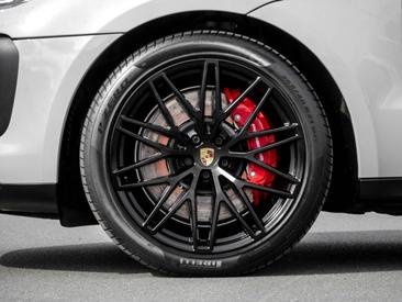 Porsche Macan GTS — photo 10