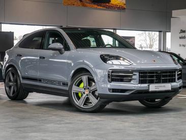 Porsche Cayenne III E-Hybrid Coupé — photo 7