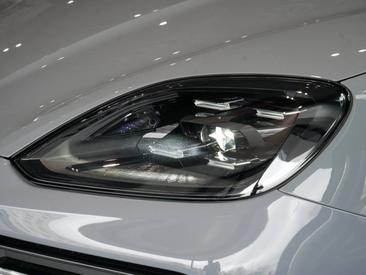 Porsche Cayenne III E-Hybrid Coupé — photo 11