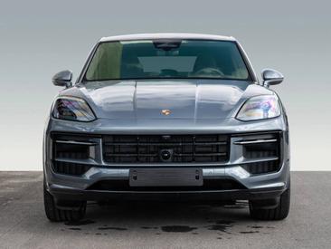 Porsche Cayenne III GTS Coupé — photo 6