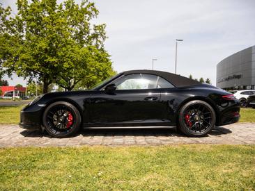 Porsche 991 II Carrera GTS Cabriolet — photo 2