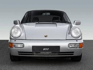 Porsche 964 Carrera 4 Coupe — photo 4