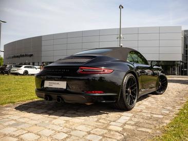 Porsche 991 II Carrera GTS Cabriolet — photo 15