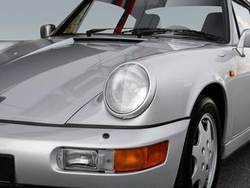 Porsche 964 Carrera 4 Coupe — photo 12