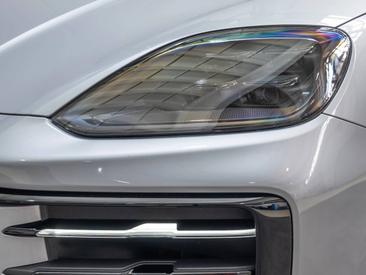 Porsche Cayenne III E-Hybrid Coupé — photo 9