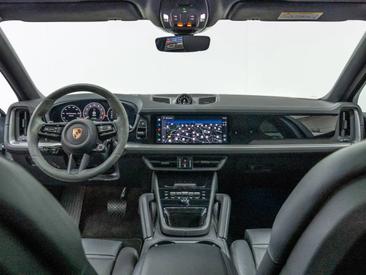 Porsche Cayenne III E-Hybrid Coupé — photo 16