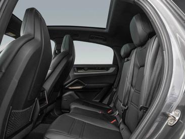 Porsche Cayenne III S Coupé — photo 17