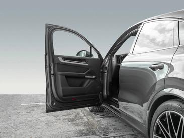 Porsche Cayenne III S Coupé — photo 25