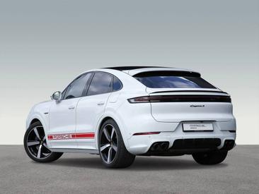 Porsche Cayenne III S E-Hybrid Coupé — photo 3
