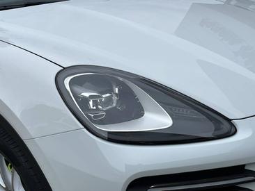Porsche Cayenne III E-Hybrid — photo 11