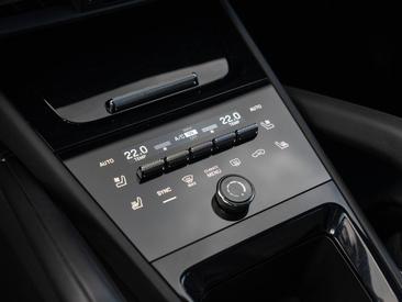 Porsche Cayenne III S Coupé — photo 34