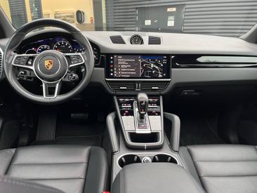 Porsche Cayenne III E-Hybrid — photo 17