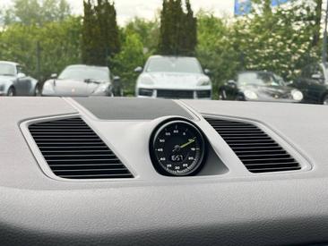 Porsche Cayenne III E-Hybrid — photo 19