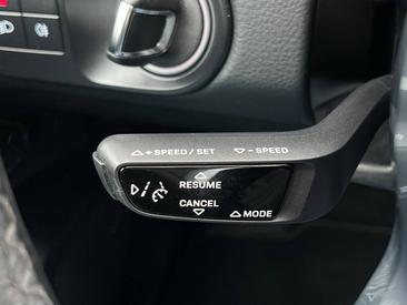Porsche Cayenne III E-Hybrid — photo 21