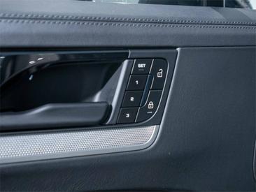 Porsche Cayenne III S E-Hybrid Coupé — photo 29