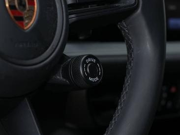 Porsche Cayenne III S E-Hybrid Coupé — photo 21
