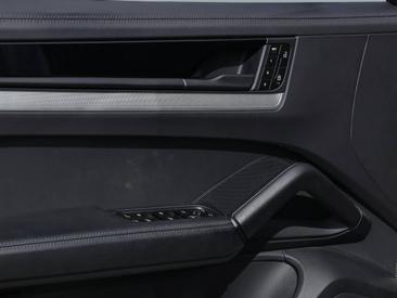 Porsche Cayenne III S E-Hybrid Coupé — photo 28