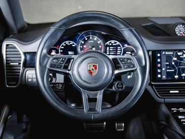 Porsche Cayenne III S Coupé — photo 16
