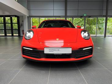 Porsche 992 I Targa 4S — photo 4