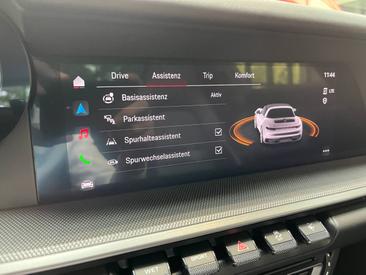 Porsche 992 I Targa 4S — photo 27
