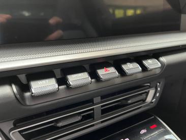 Porsche 992 I Targa 4S — photo 30