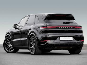 Porsche Cayenne III Turbo E-Hybrid — photo 3