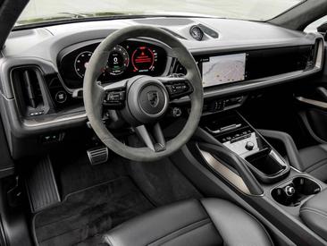 Porsche Cayenne III Turbo E-Hybrid — photo 11