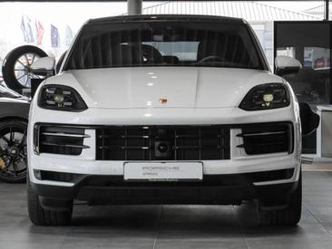 Porsche Cayenne III E-Hybrid Coupé — photo 7