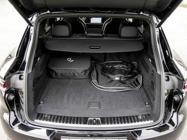 Porsche Cayenne III Turbo E-Hybrid — photo 20