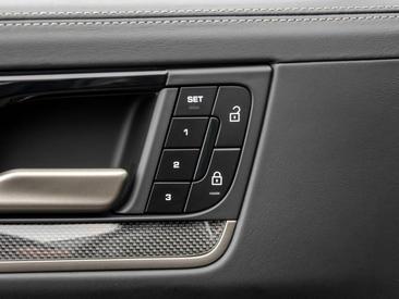 Porsche Cayenne III Turbo E-Hybrid — photo 25
