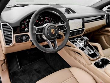 Porsche Cayenne III Coupé — photo 11