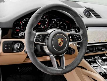 Porsche Cayenne III Coupé — photo 13