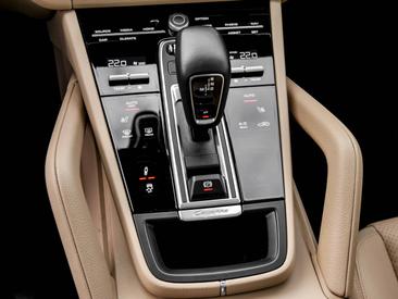Porsche Cayenne III Coupé — photo 15