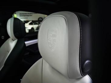 Porsche Cayenne III E-Hybrid Coupé — photo 30