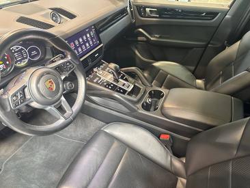 Porsche Cayenne III E-Hybrid — photo 22