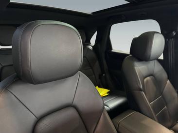 Porsche Cayenne III E-Hybrid — photo 32