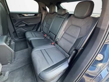 Porsche Cayenne III GTS Coupé — photo 13