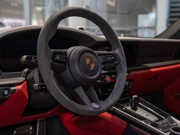 Porsche 992 II Carrera GTS — photo 21