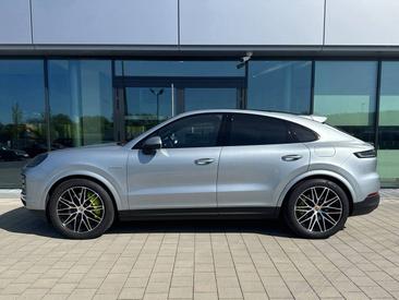 Porsche Cayenne III S E-Hybrid Coupé — photo 2